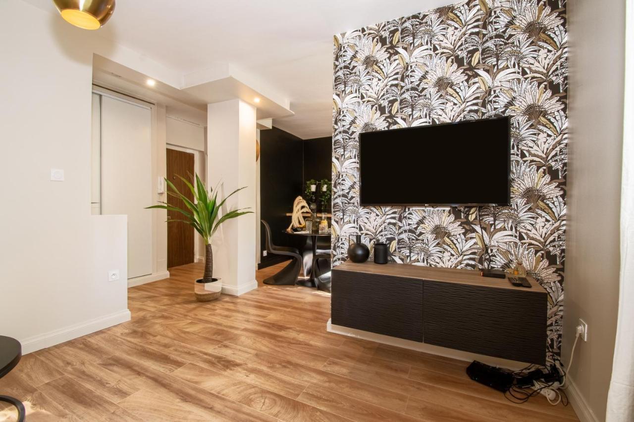 Suite Madison วีเลอร์บาน ภายนอก รูปภาพ